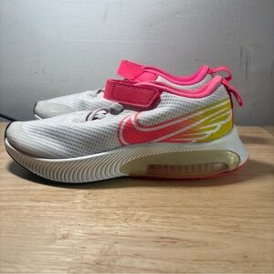 NIKE Kids Youth Air Zoom Arcadia Sun Sneakers Shoe CZ6510-001 Size 2.5Y